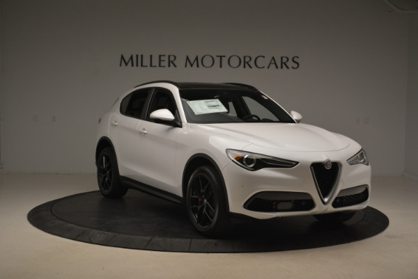 New 2018 Alfa Romeo Stelvio Ti Sport Q4 for sale Sold at Alfa Romeo of Greenwich in Greenwich CT 06830 11