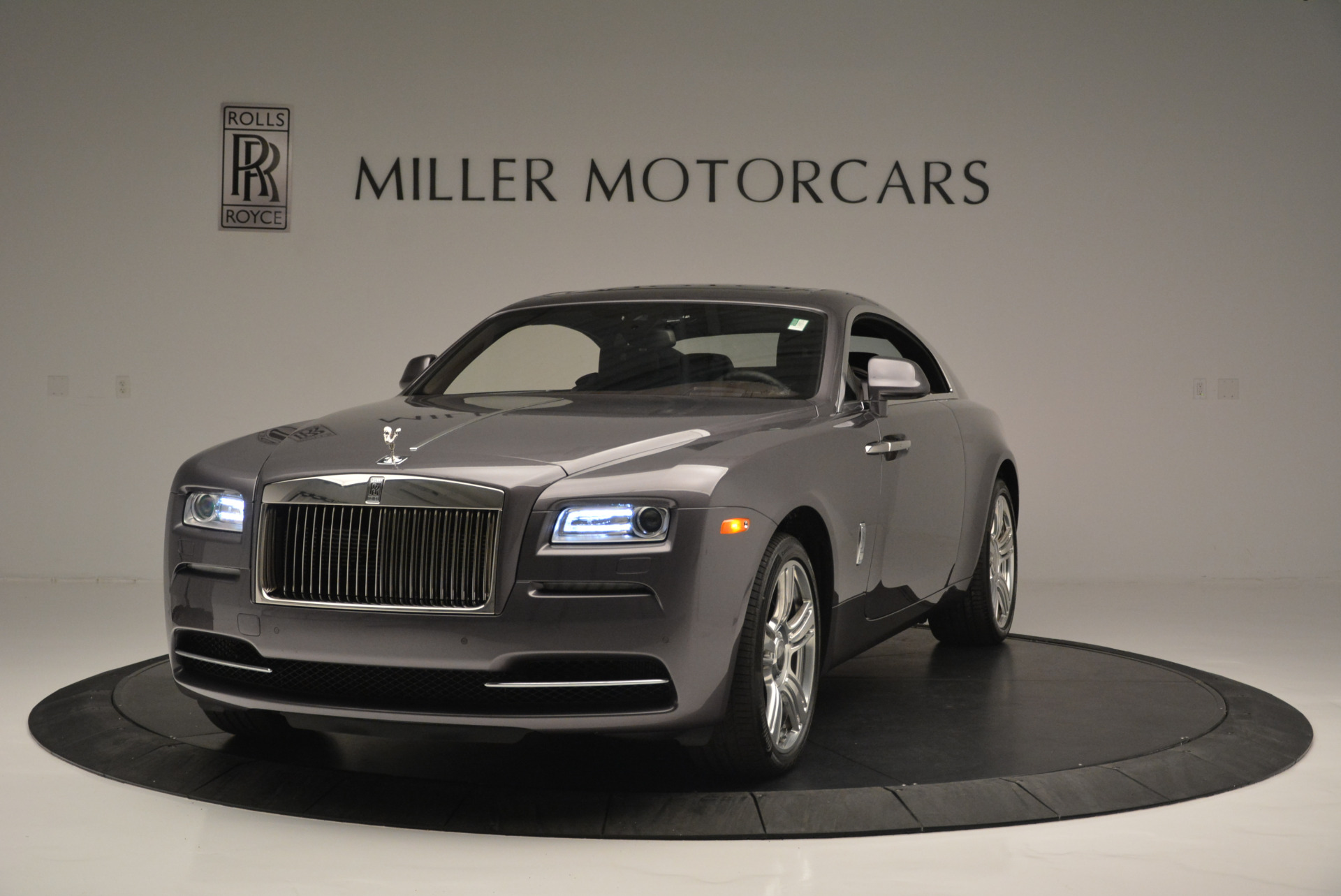 Used 2016 Rolls-Royce Wraith for sale Sold at Alfa Romeo of Greenwich in Greenwich CT 06830 1