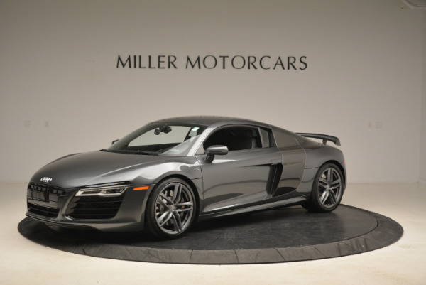 Used 2014 Audi R8 5.2 quattro for sale Sold at Alfa Romeo of Greenwich in Greenwich CT 06830 2