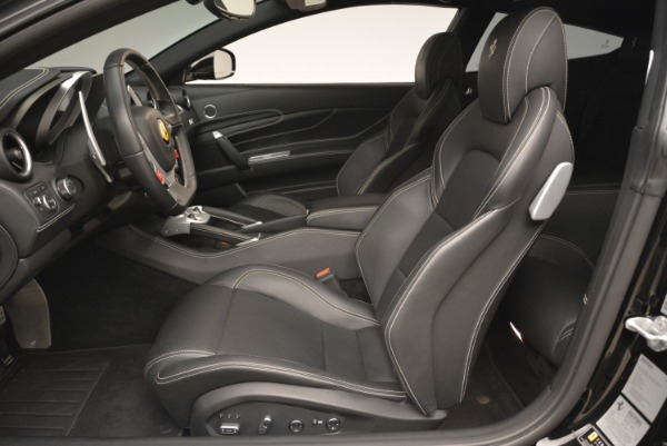 Used 2014 Ferrari FF for sale Sold at Alfa Romeo of Greenwich in Greenwich CT 06830 14