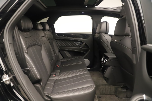 Used 2018 Bentley Bentayga W12 Signature for sale Sold at Alfa Romeo of Greenwich in Greenwich CT 06830 25