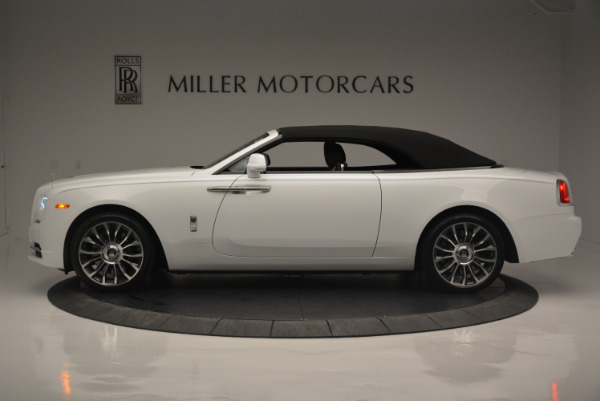 Used 2018 Rolls-Royce Dawn for sale Sold at Alfa Romeo of Greenwich in Greenwich CT 06830 10