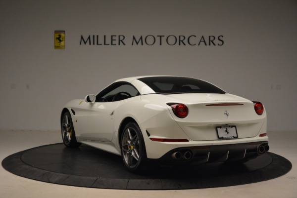 Used 2015 Ferrari California T for sale Sold at Alfa Romeo of Greenwich in Greenwich CT 06830 17