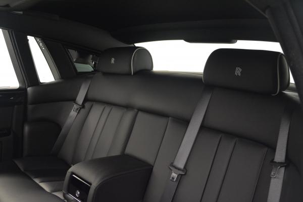 New 2016 Rolls-Royce Phantom for sale Sold at Alfa Romeo of Greenwich in Greenwich CT 06830 24