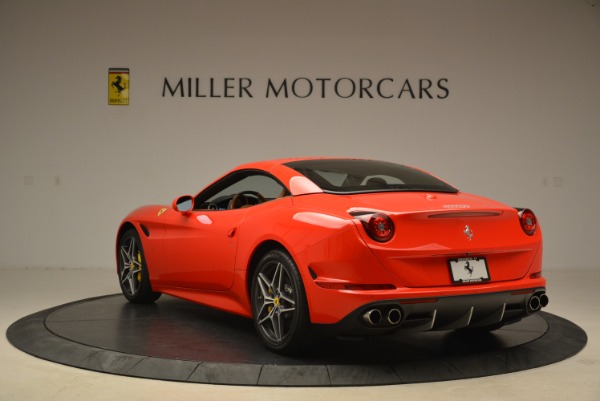 Used 2015 Ferrari California T for sale Sold at Alfa Romeo of Greenwich in Greenwich CT 06830 17