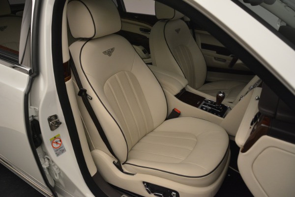 Used 2013 Bentley Mulsanne for sale Sold at Alfa Romeo of Greenwich in Greenwich CT 06830 28