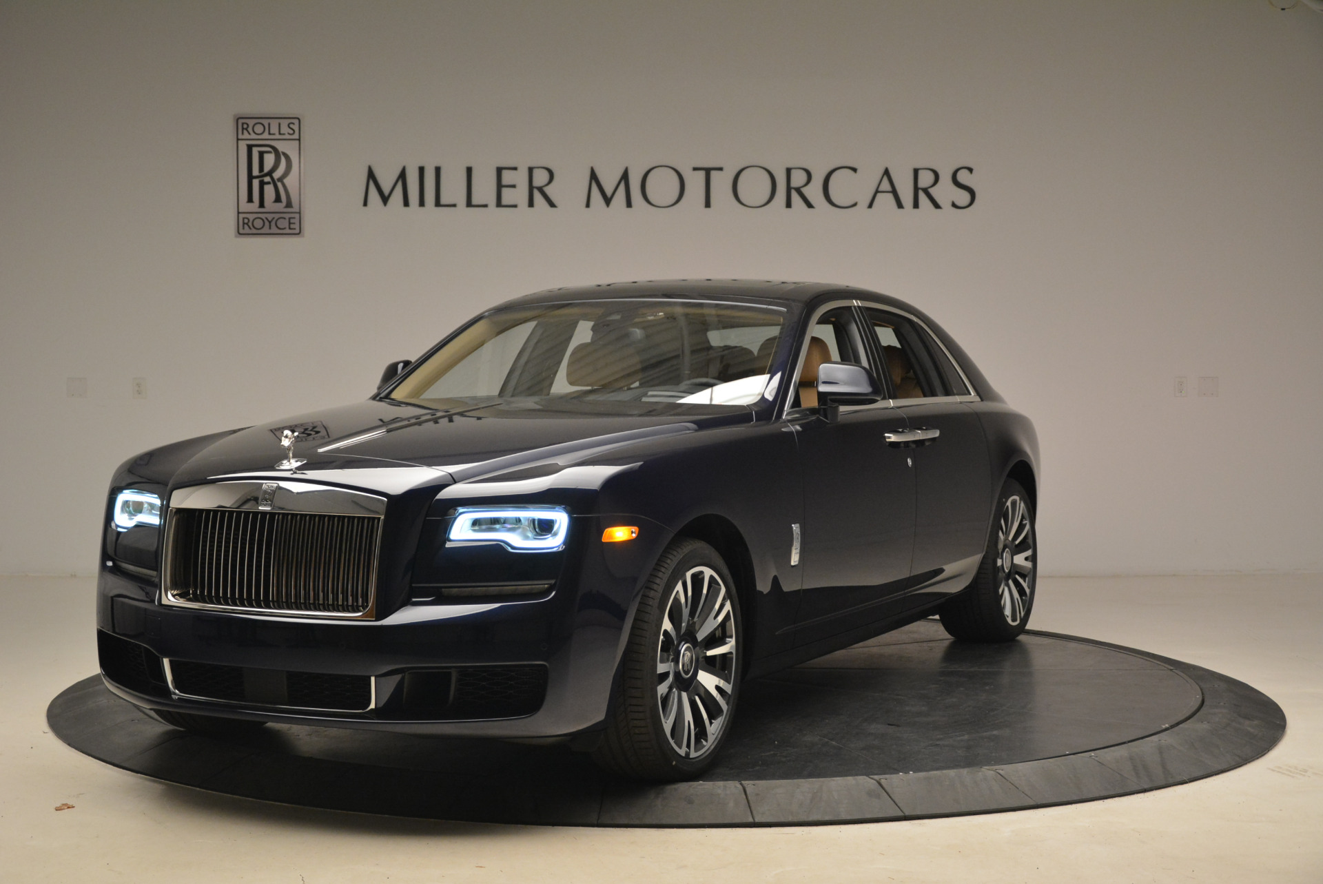 Used 2018 Rolls-Royce Ghost for sale Sold at Alfa Romeo of Greenwich in Greenwich CT 06830 1