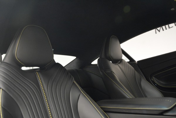 Used 2018 Aston Martin DB11 V8 Coupe for sale $149,990 at Alfa Romeo of Greenwich in Greenwich CT 06830 18