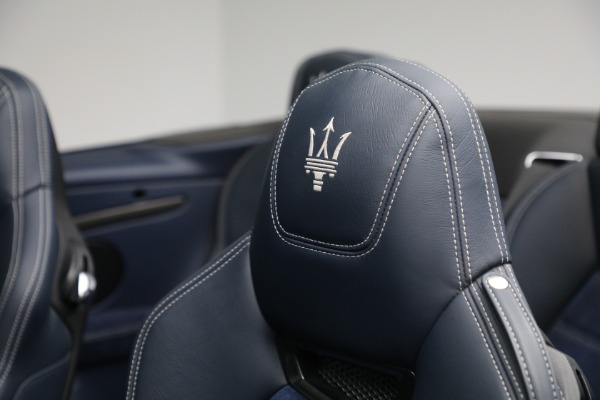 Used 2018 Maserati GranTurismo Sport for sale Sold at Alfa Romeo of Greenwich in Greenwich CT 06830 21