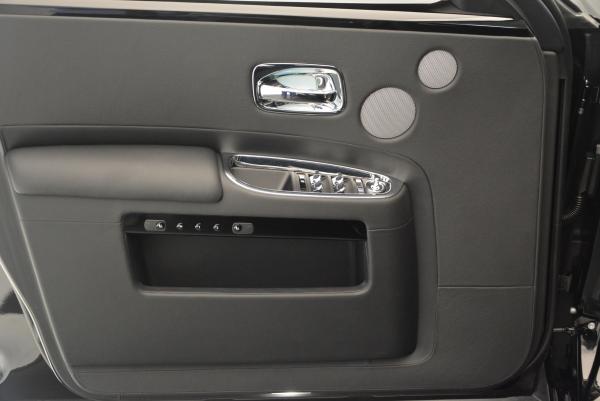 Used 2016 Rolls-Royce Ghost Series II for sale $169,900 at Alfa Romeo of Greenwich in Greenwich CT 06830 23