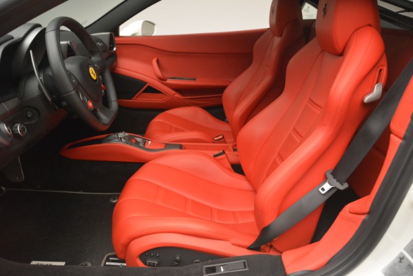 Used 2014 Ferrari 458 Italia for sale Sold at Alfa Romeo of Greenwich in Greenwich CT 06830 14