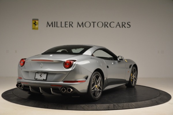 Used 2018 Ferrari California T for sale Sold at Alfa Romeo of Greenwich in Greenwich CT 06830 19