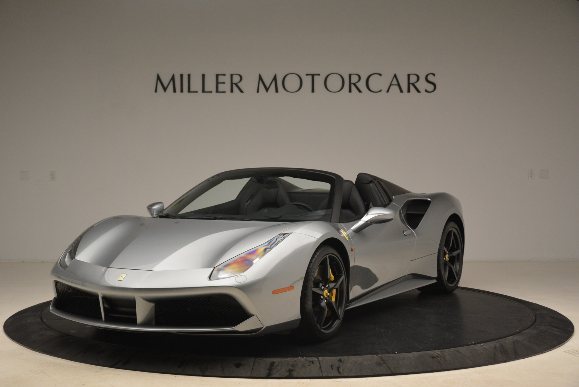 Used 2018 Ferrari 488 Spider for sale Sold at Alfa Romeo of Greenwich in Greenwich CT 06830 1