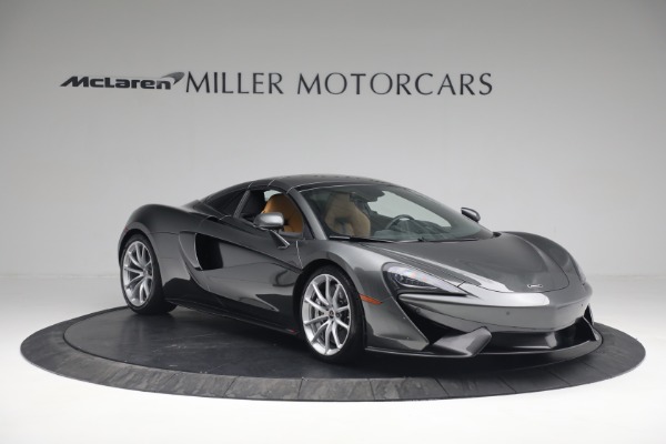 Used 2018 McLaren 570S Spider for sale $189,900 at Alfa Romeo of Greenwich in Greenwich CT 06830 14