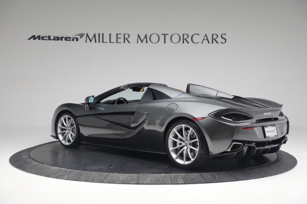 Used 2018 McLaren 570S Spider for sale Sold at Alfa Romeo of Greenwich in Greenwich CT 06830 4