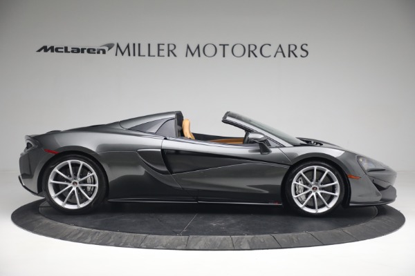 Used 2018 McLaren 570S Spider for sale $189,900 at Alfa Romeo of Greenwich in Greenwich CT 06830 9