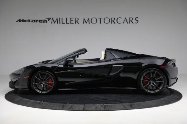 Used 2018 McLaren 570S Spider for sale Sold at Alfa Romeo of Greenwich in Greenwich CT 06830 3