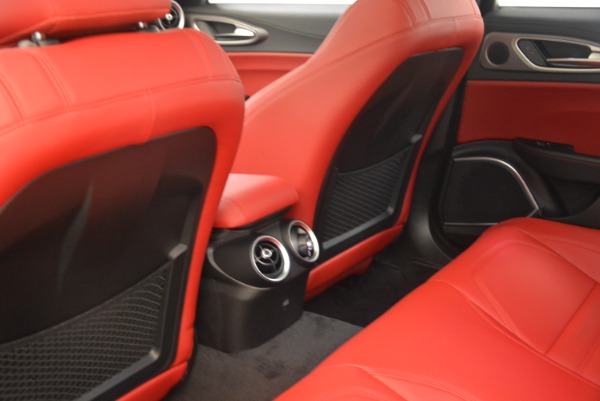 New 2018 Alfa Romeo Giulia Ti Sport Q4 for sale Sold at Alfa Romeo of Greenwich in Greenwich CT 06830 16