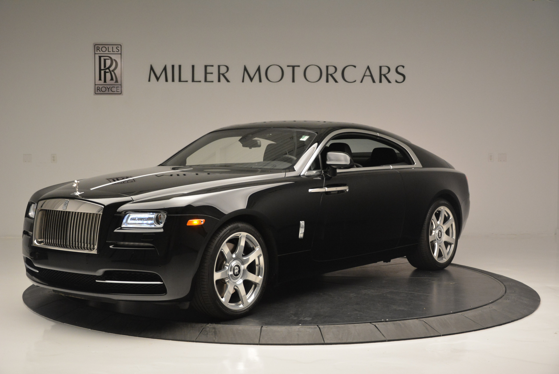 Used 2015 Rolls-Royce Wraith for sale Sold at Alfa Romeo of Greenwich in Greenwich CT 06830 1