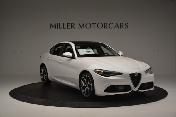 New 2018 Alfa Romeo Giulia Ti Sport Q4 for sale Sold at Alfa Romeo of Greenwich in Greenwich CT 06830 11