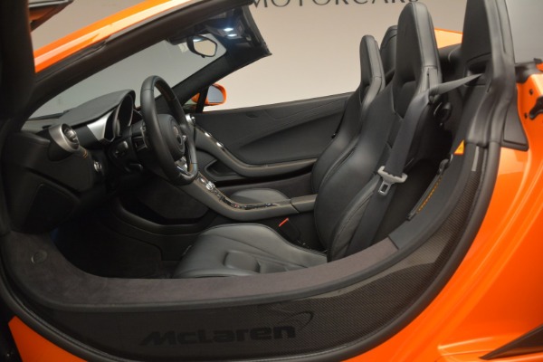 Used 2015 McLaren 650S Spider for sale Sold at Alfa Romeo of Greenwich in Greenwich CT 06830 23