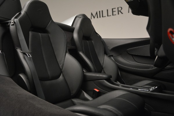 Used 2018 McLaren 570S Spider for sale Sold at Alfa Romeo of Greenwich in Greenwich CT 06830 28
