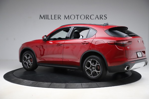 Used 2018 Alfa Romeo Stelvio Sport Q4 for sale Sold at Alfa Romeo of Greenwich in Greenwich CT 06830 4