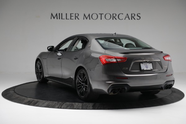 Used 2018 Maserati Ghibli SQ4 GranSport Nerissimo for sale Sold at Alfa Romeo of Greenwich in Greenwich CT 06830 5