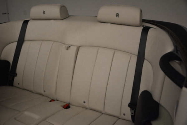 Used 2014 Rolls-Royce Phantom Drophead Coupe for sale Sold at Alfa Romeo of Greenwich in Greenwich CT 06830 24