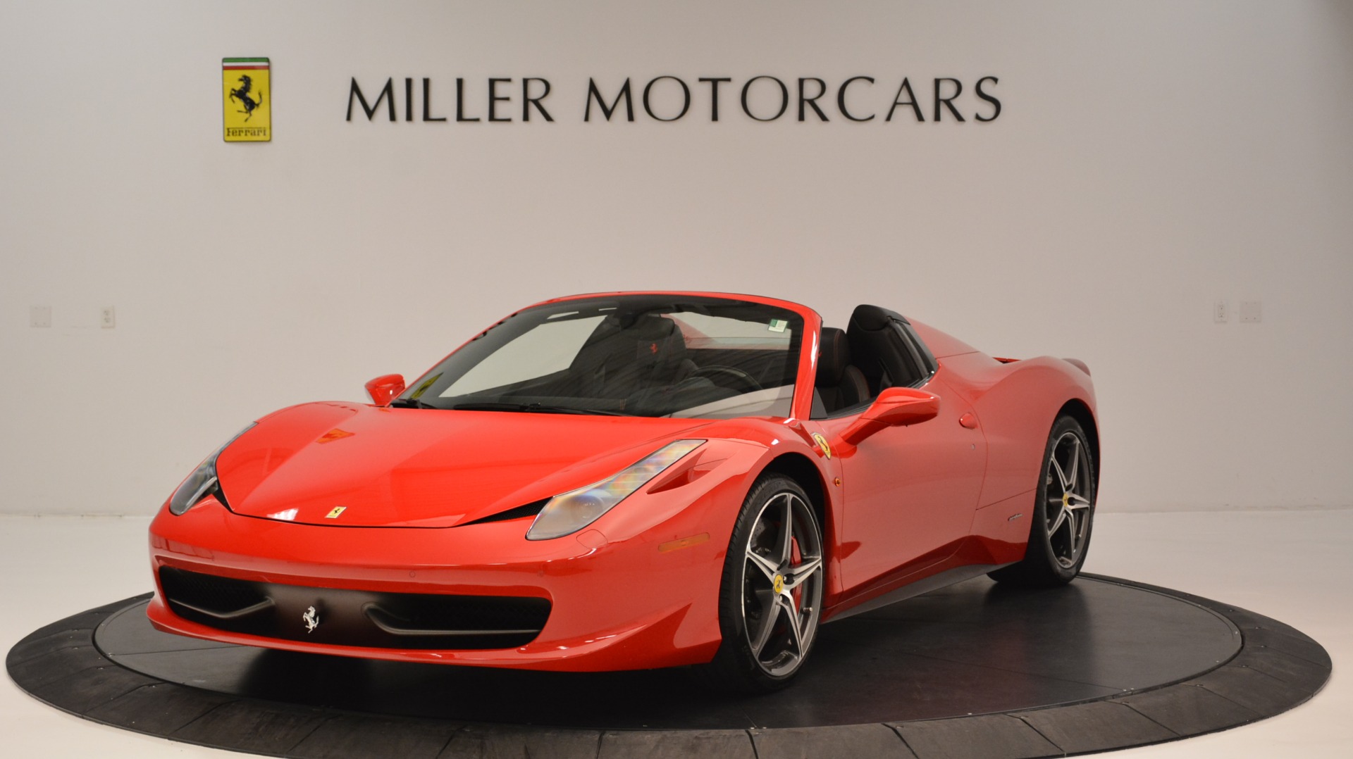 Used 2015 Ferrari 458 Spider for sale Sold at Alfa Romeo of Greenwich in Greenwich CT 06830 1