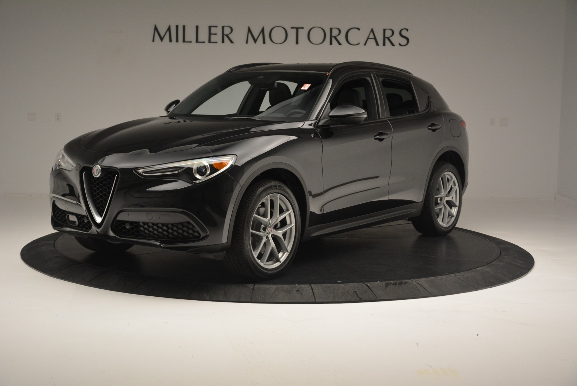 New 2018 Alfa Romeo Stelvio Ti Sport Q4 for sale Sold at Alfa Romeo of Greenwich in Greenwich CT 06830 1