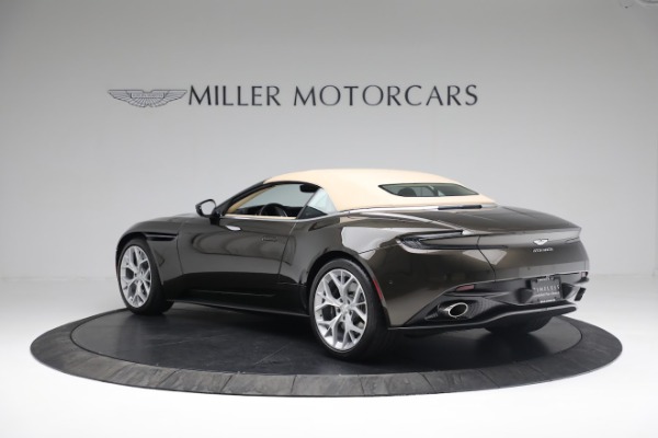 Used 2019 Aston Martin DB11 Volante for sale Sold at Alfa Romeo of Greenwich in Greenwich CT 06830 15