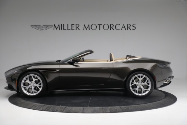 Used 2019 Aston Martin DB11 Volante for sale Sold at Alfa Romeo of Greenwich in Greenwich CT 06830 2