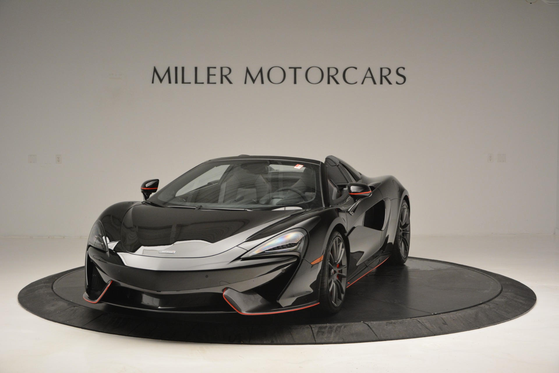 Used 2018 McLaren 570S Spider for sale Sold at Alfa Romeo of Greenwich in Greenwich CT 06830 1