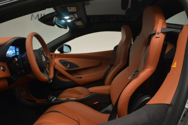Used 2018 McLaren 570GT Coupe for sale Sold at Alfa Romeo of Greenwich in Greenwich CT 06830 17