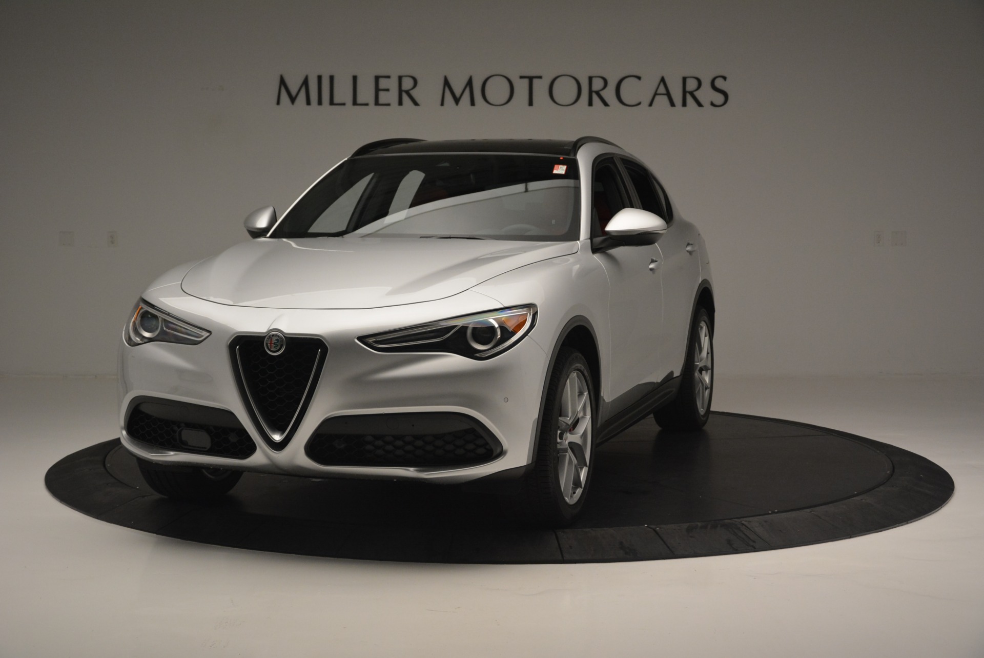 Used 2018 Alfa Romeo Stelvio Ti Sport Q4 for sale Sold at Alfa Romeo of Greenwich in Greenwich CT 06830 1