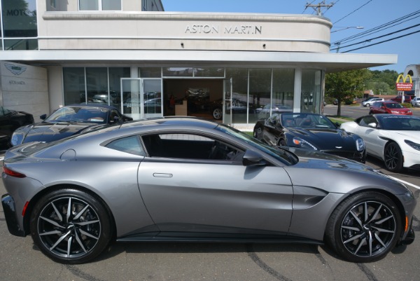 New 2019 Aston Martin Vantage for sale Sold at Alfa Romeo of Greenwich in Greenwich CT 06830 22