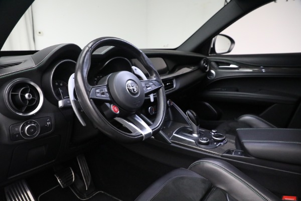 Used 2018 Alfa Romeo Stelvio Quadrifoglio Quadrifoglio for sale Sold at Alfa Romeo of Greenwich in Greenwich CT 06830 15