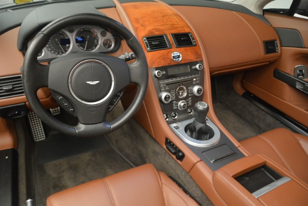 Used 2015 Aston Martin V8 Vantage Roadster for sale Sold at Alfa Romeo of Greenwich in Greenwich CT 06830 20