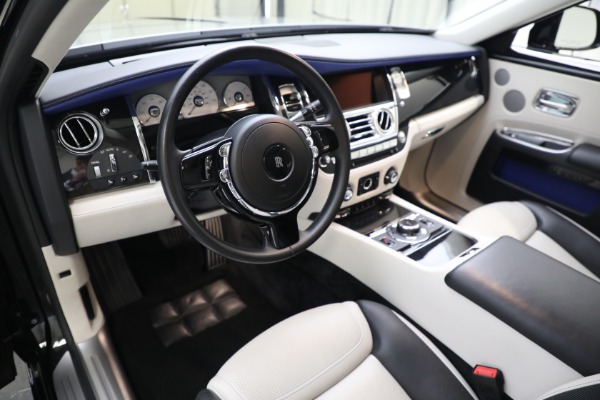 Used 2019 Rolls-Royce Ghost for sale Sold at Alfa Romeo of Greenwich in Greenwich CT 06830 13