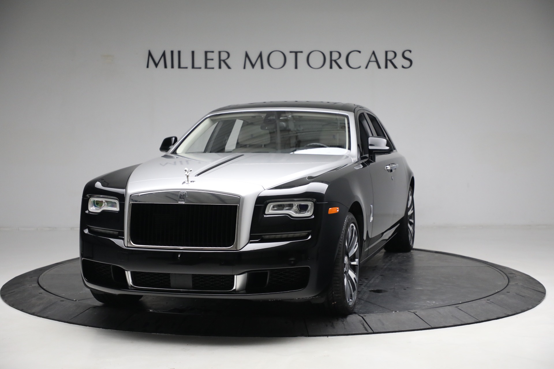 Used 2019 Rolls-Royce Ghost for sale $234,900 at Alfa Romeo of Greenwich in Greenwich CT 06830 1