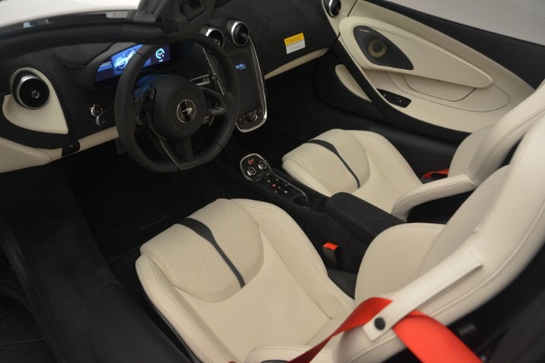 Used 2019 McLaren 570S Spider Convertible for sale Sold at Alfa Romeo of Greenwich in Greenwich CT 06830 23