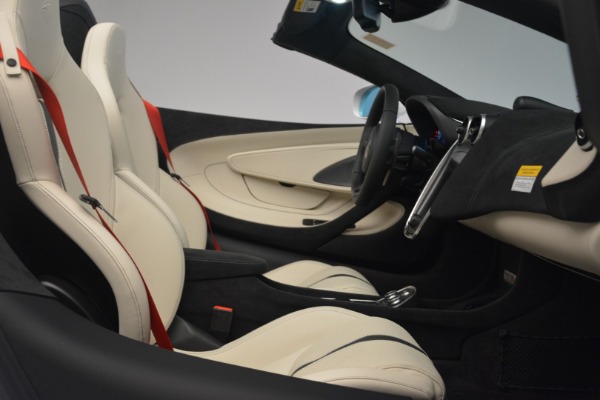 Used 2019 McLaren 570S Spider Convertible for sale Sold at Alfa Romeo of Greenwich in Greenwich CT 06830 27