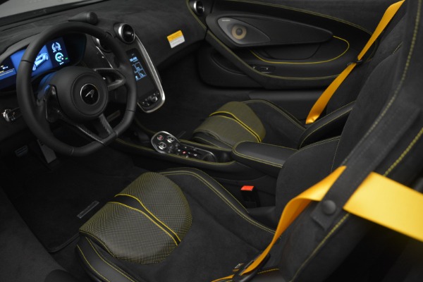 Used 2019 McLaren 570S Spider Convertible for sale Sold at Alfa Romeo of Greenwich in Greenwich CT 06830 23