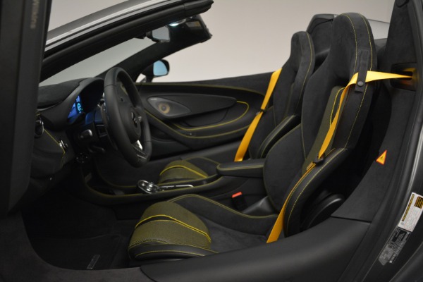 Used 2019 McLaren 570S Spider Convertible for sale Sold at Alfa Romeo of Greenwich in Greenwich CT 06830 24