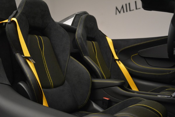 Used 2019 McLaren 570S Spider Convertible for sale Sold at Alfa Romeo of Greenwich in Greenwich CT 06830 27