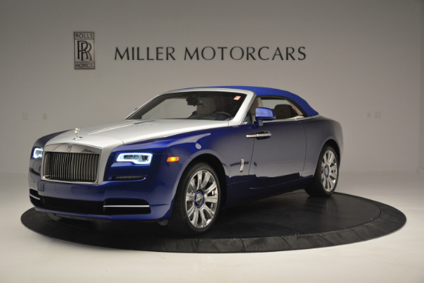 New 2019 Rolls-Royce Dawn for sale Sold at Alfa Romeo of Greenwich in Greenwich CT 06830 9