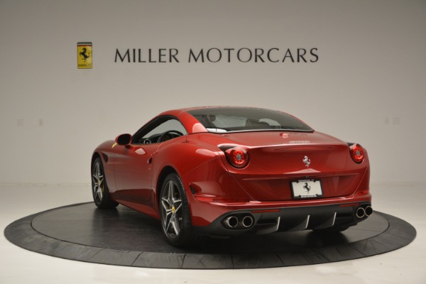 Used 2016 Ferrari California T for sale Sold at Alfa Romeo of Greenwich in Greenwich CT 06830 17