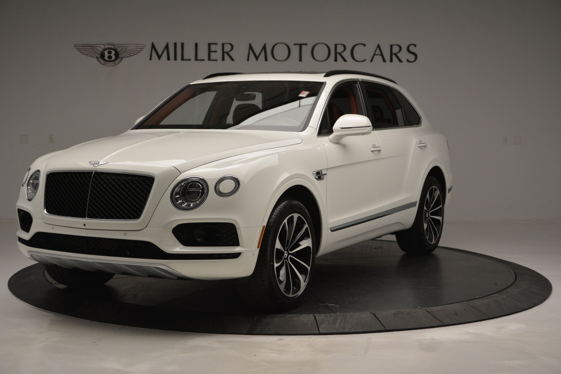 New 2019 Bentley Bentayga V8 for sale Sold at Alfa Romeo of Greenwich in Greenwich CT 06830 1