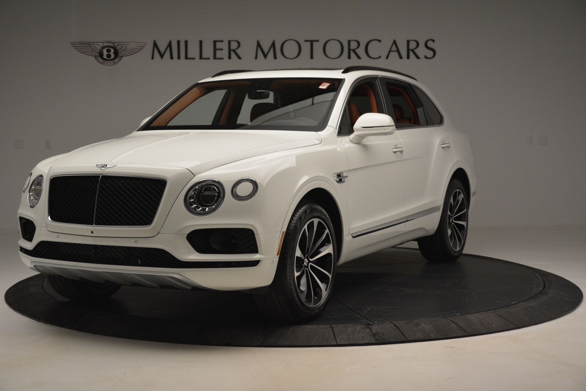 New 2019 Bentley Bentayga V8 for sale Sold at Alfa Romeo of Greenwich in Greenwich CT 06830 1